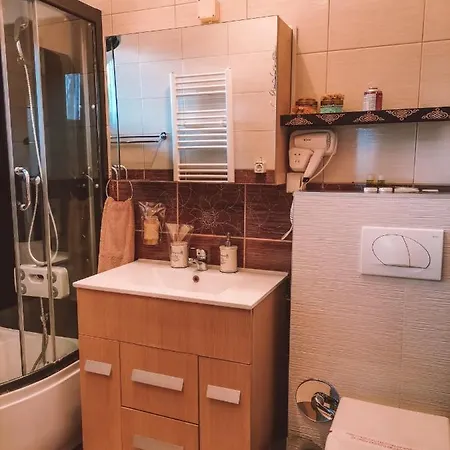 Paradise Garden Willa *